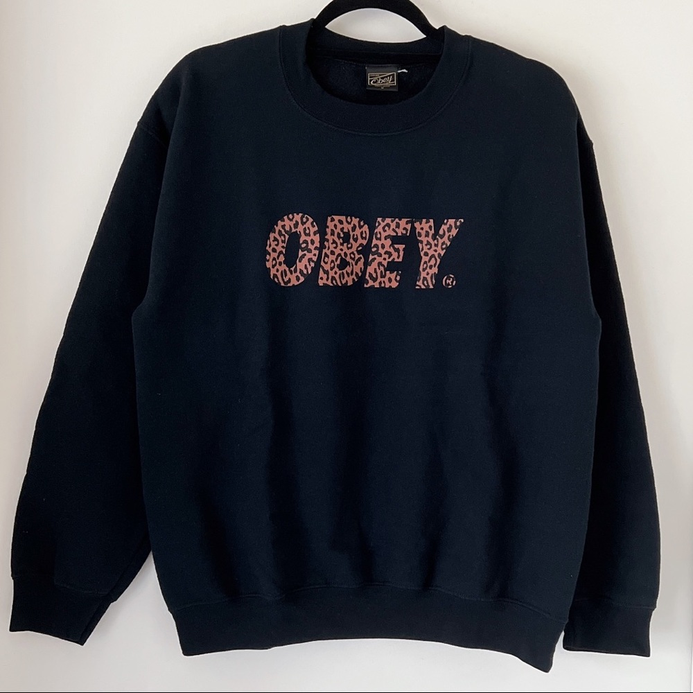 Obey Crewneck Sweatshirt size M